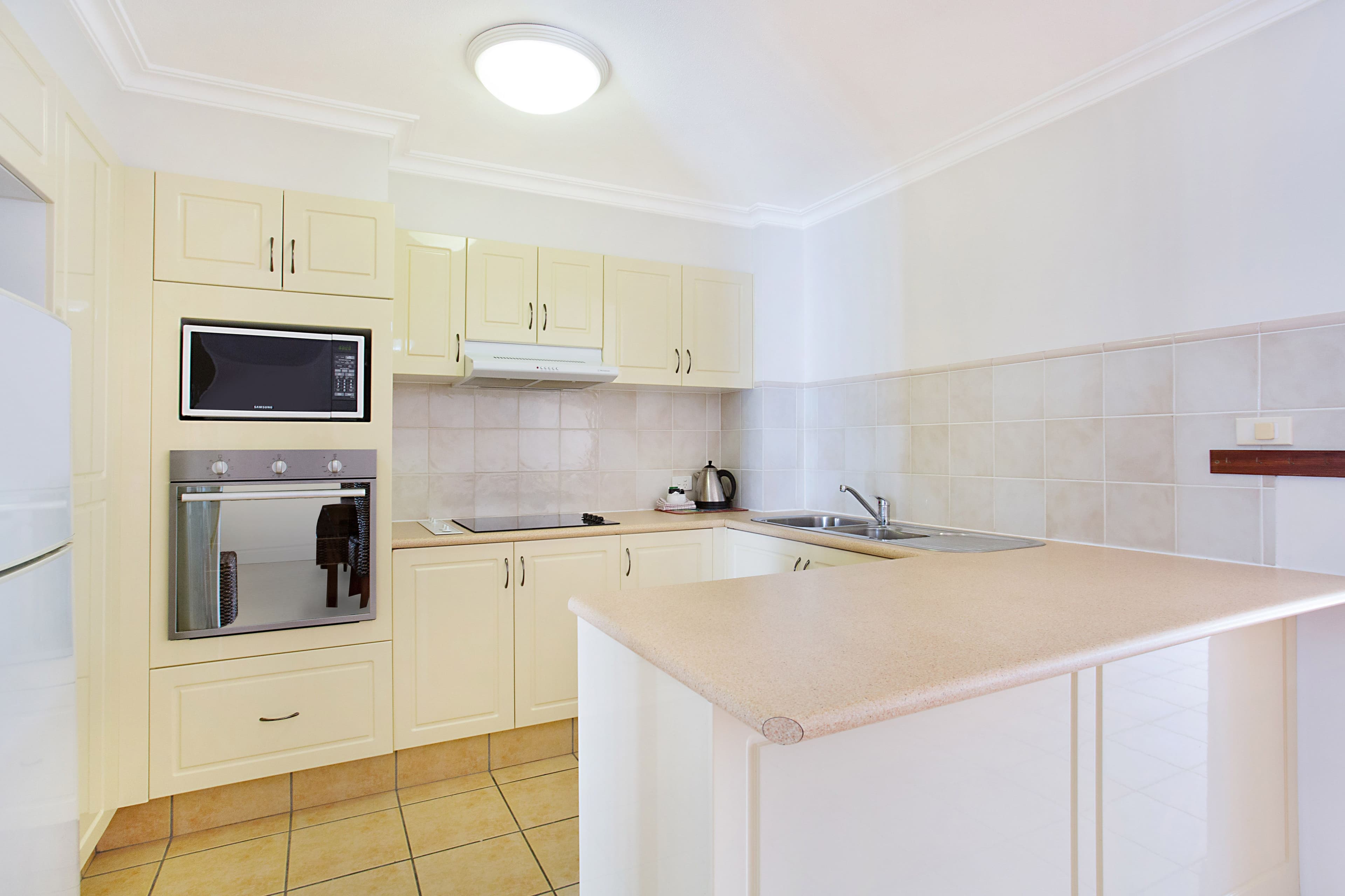 22 'La Grande' 122-130 Old Burleigh Road, Broadbeach QLD 4218, Broadbeach - Thumbnail 4