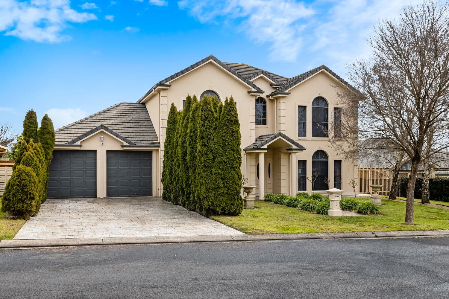 7 Flinders Terrace, Mount Gambier SA 5290, Mount Gambier - Thumbnail 2