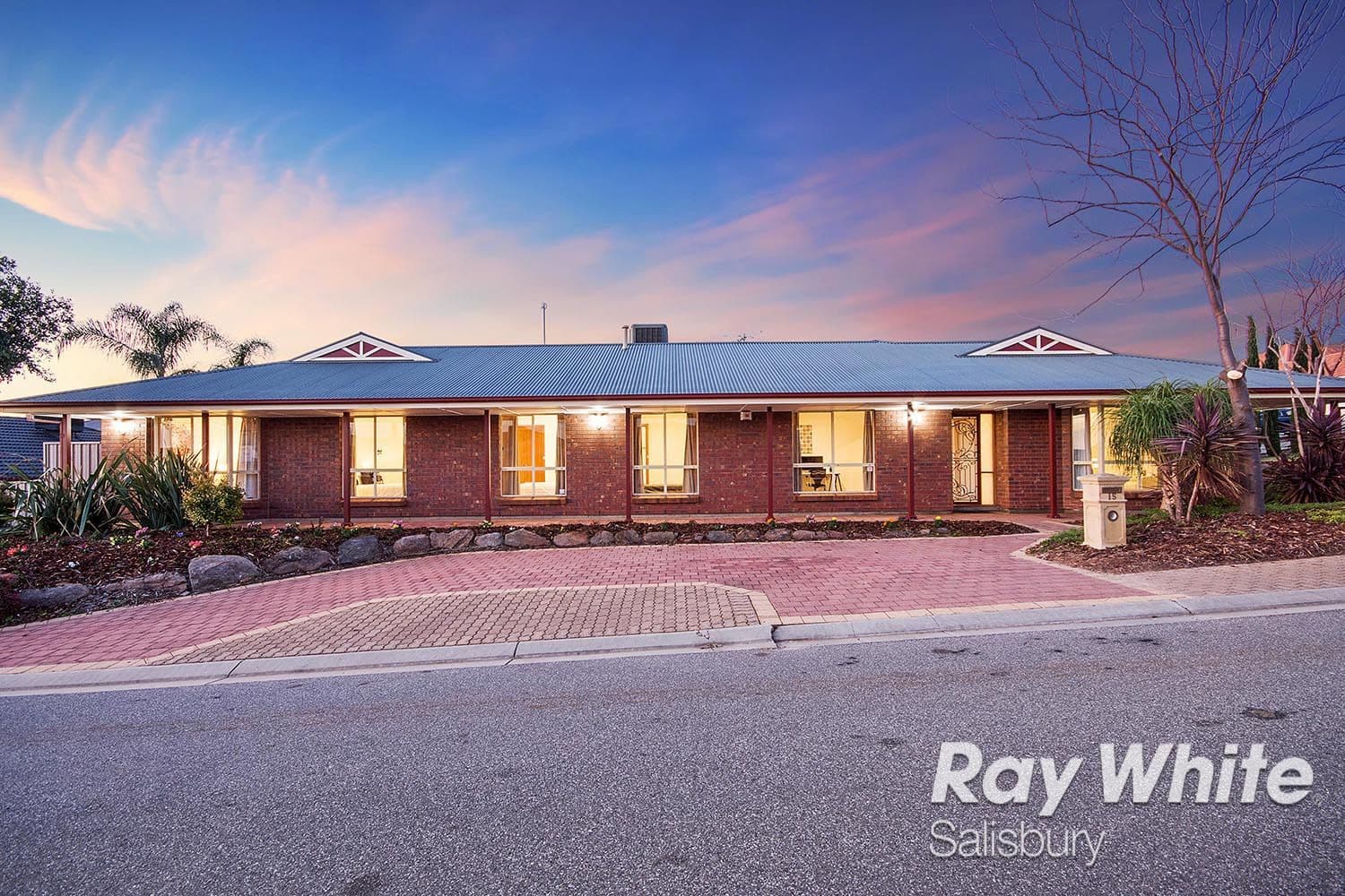 15 Warne Way, Craigmore SA 5114, Craigmore - Image 1