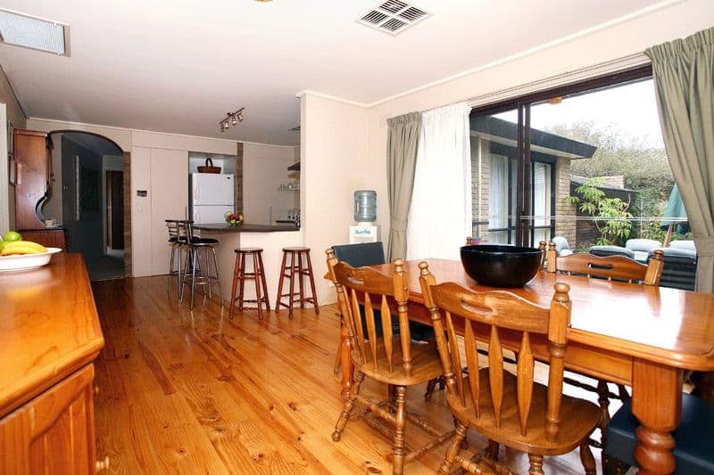 87 Rollinghills Road, CHIRNSIDE PARK VIC 3116, Chirnside Park - Thumbnail 6