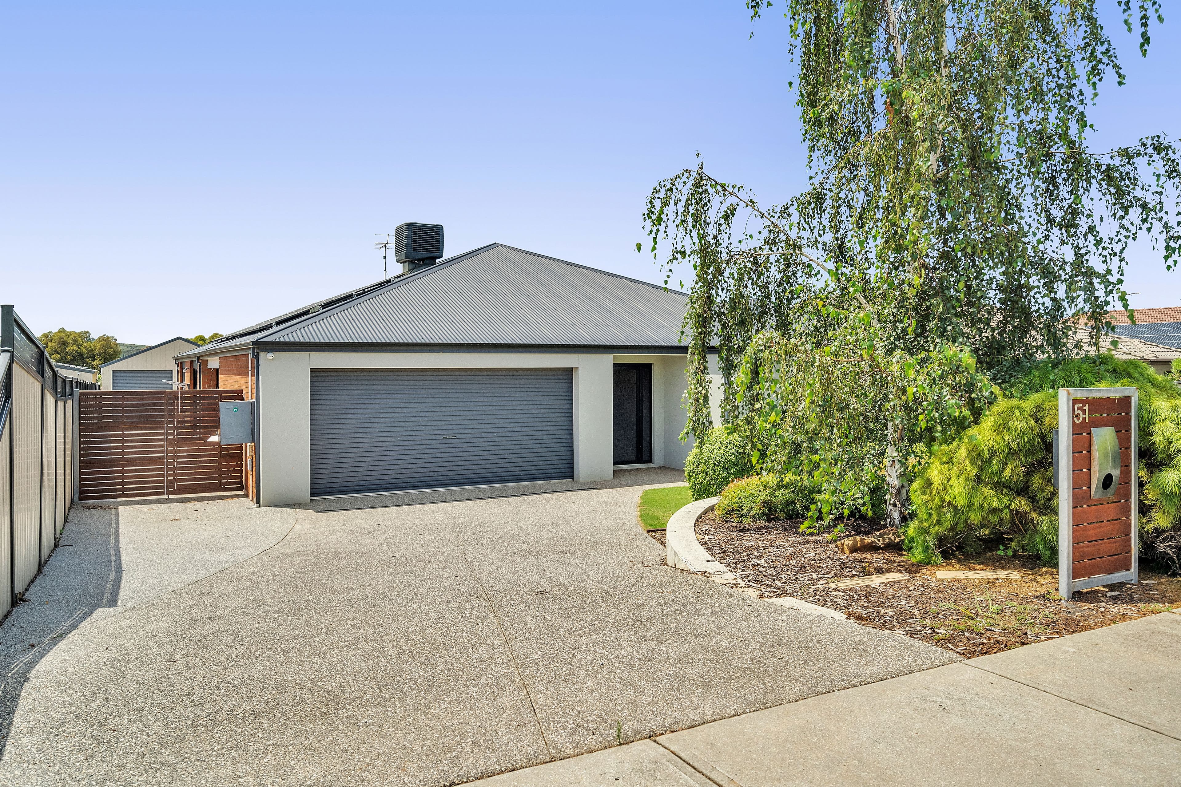 51 Grantleigh Drive, Darley VIC 3340, Darley - Thumbnail 2