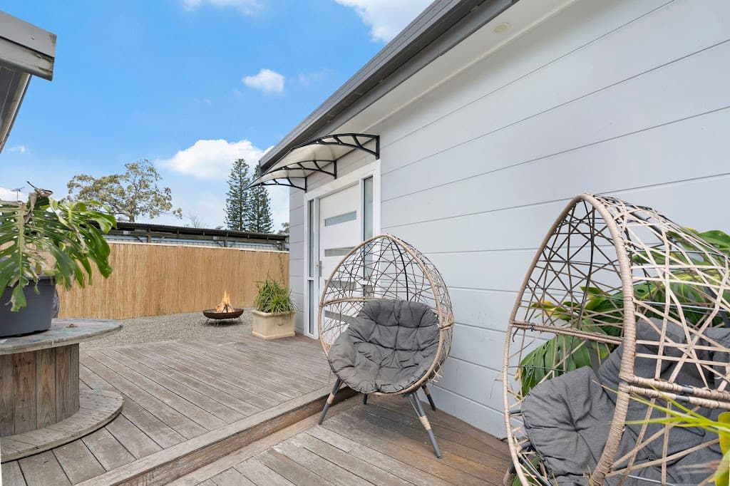 17 Summerland Road, Summerland Point, NSW, 2259, Summerland Point - Thumbnail 3