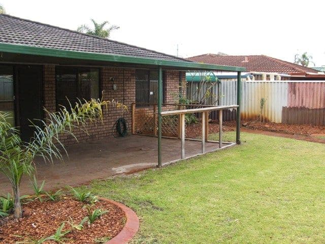 70 Balfour Steet, HUNTINGDALE WA 6110, Huntingdale - Thumbnail 3