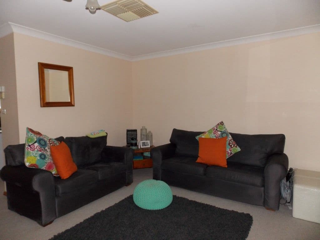 19 Ebelina Crescent, PARKES NSW 2870, Parkes - Thumbnail 2
