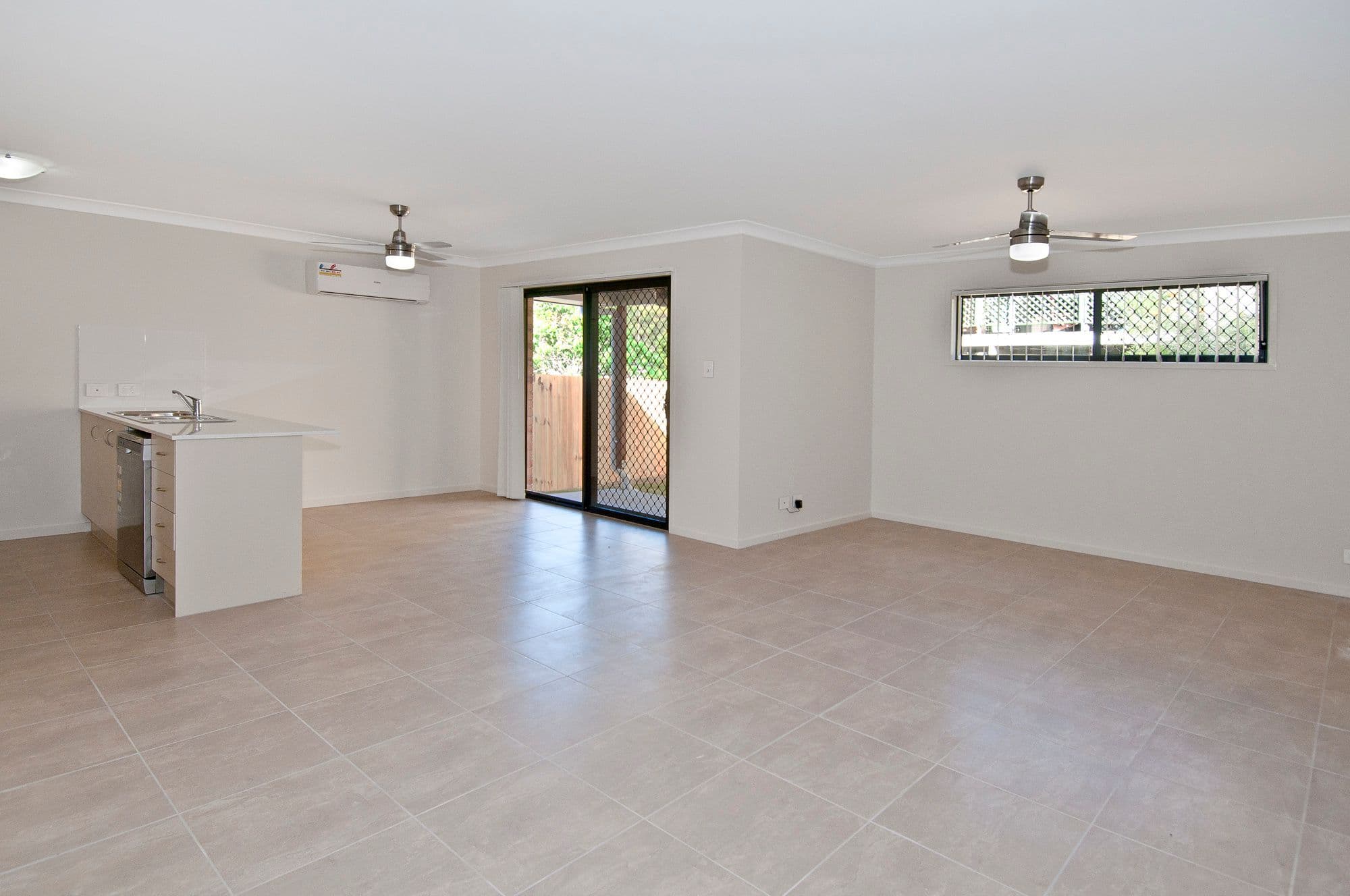 816B Kingston Road, Loganlea QLD 4131, Loganlea - Thumbnail 6