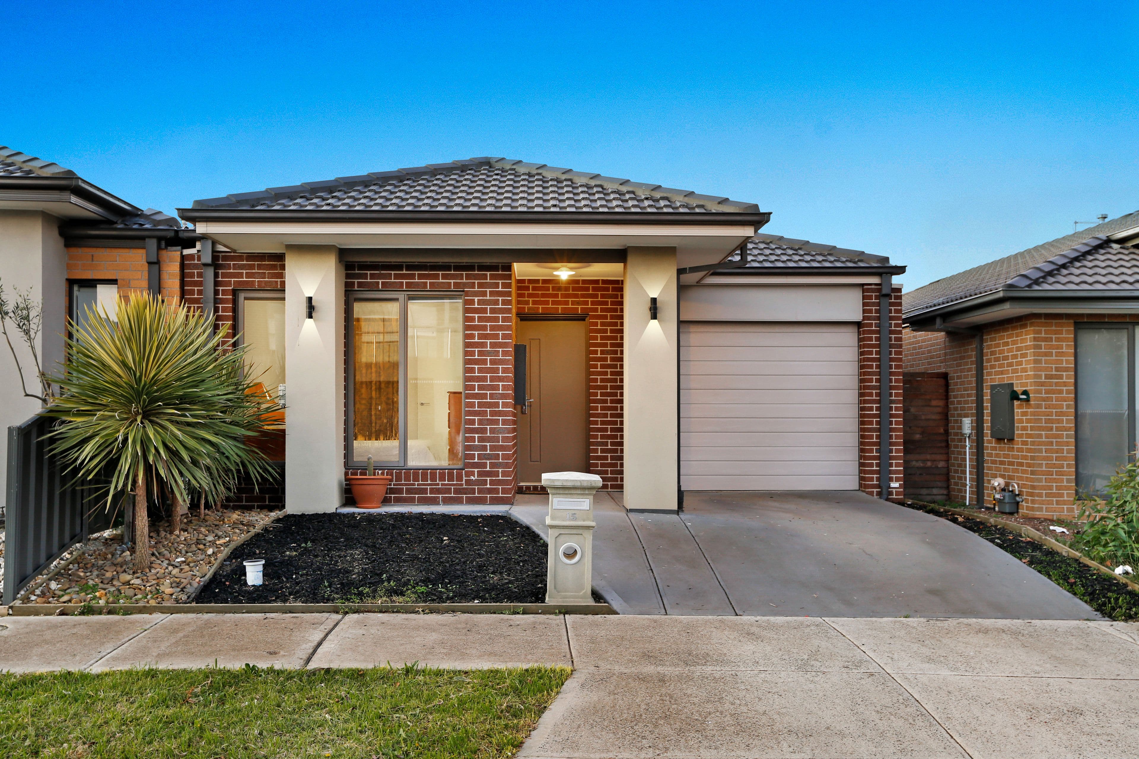 15 Greenrange Vista, Roxburgh Park VIC 3064, Roxburgh Park - Image 1