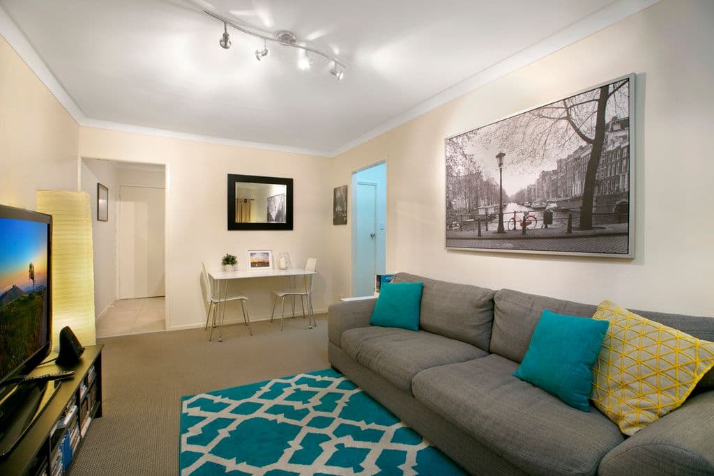 6 Roseglen Street, Greenslopes QLD 4120, Greenslopes - Image 1