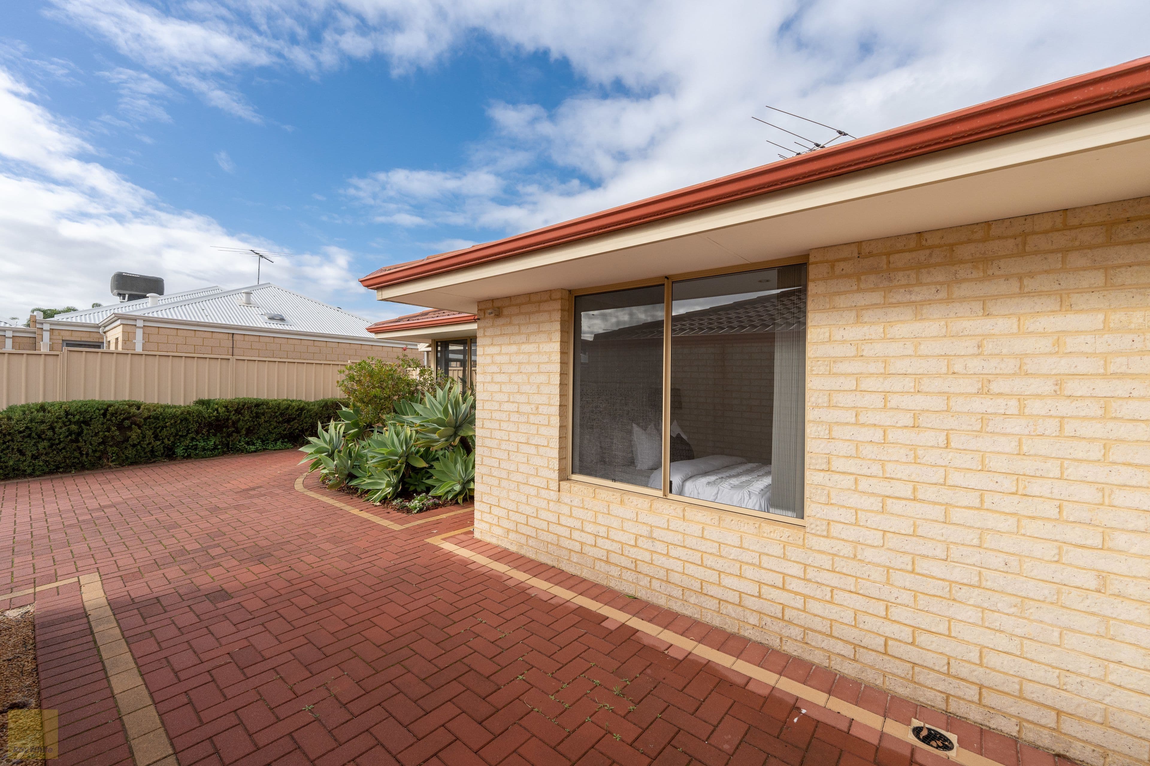 24C Eastdene Circle, Nollamara WA 6061, Nollamara - Thumbnail 2
