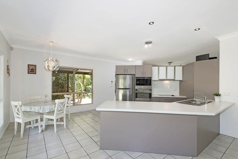 7 Newton Drive, Beerwah QLD 4519, Beerwah - Thumbnail 3