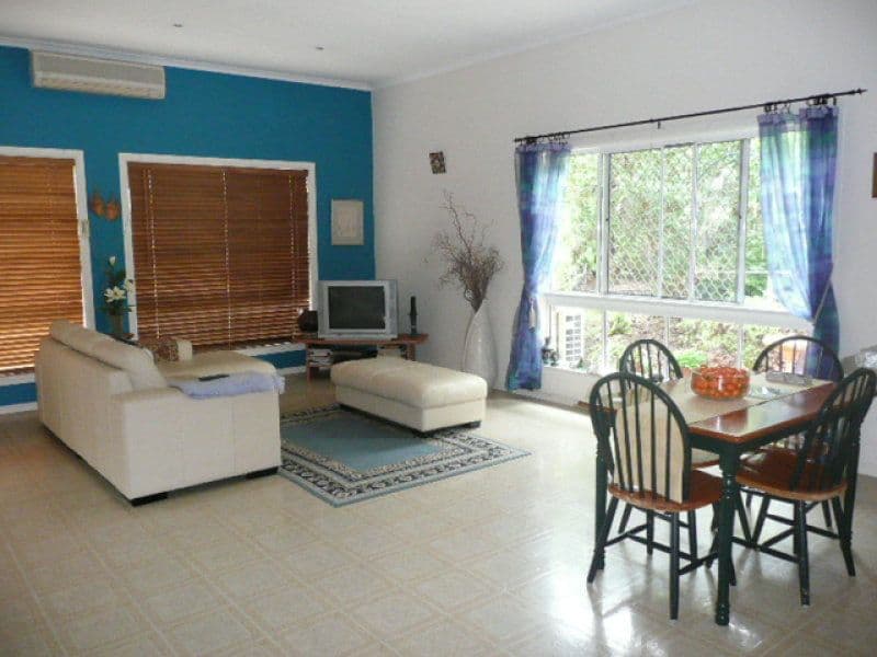 30 Tomkins Road, RIVERHILLS QLD 4074, Riverhills - Thumbnail 2