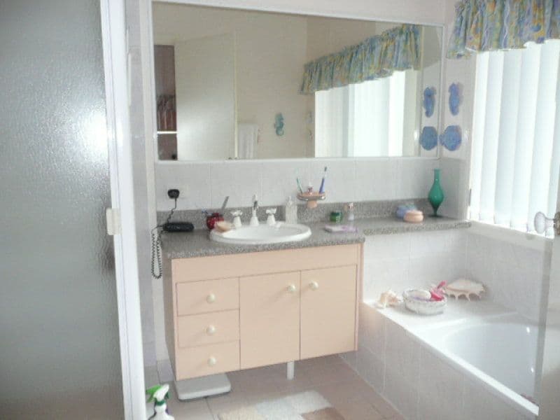 30 Tomkins Road, RIVERHILLS QLD 4074, Riverhills - Thumbnail 7