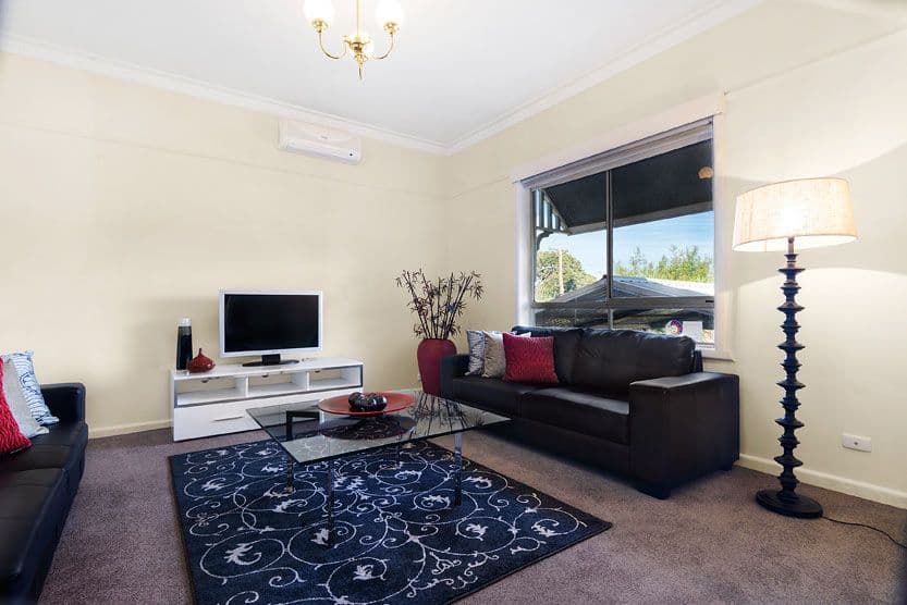 16 Foch Street, RESERVOIR VIC 3073, Reservoir - Thumbnail 2