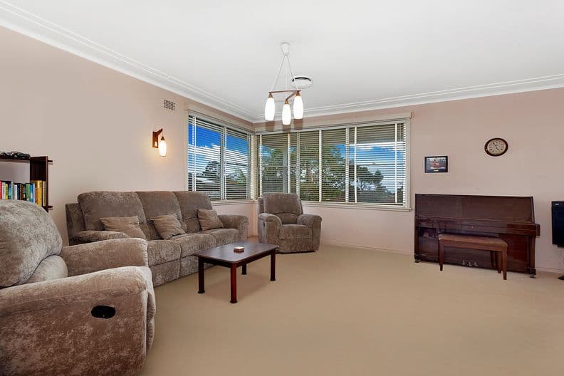17 Gilles Crescent, BEACON HILL NSW 2100, Beacon Hill - Thumbnail 2
