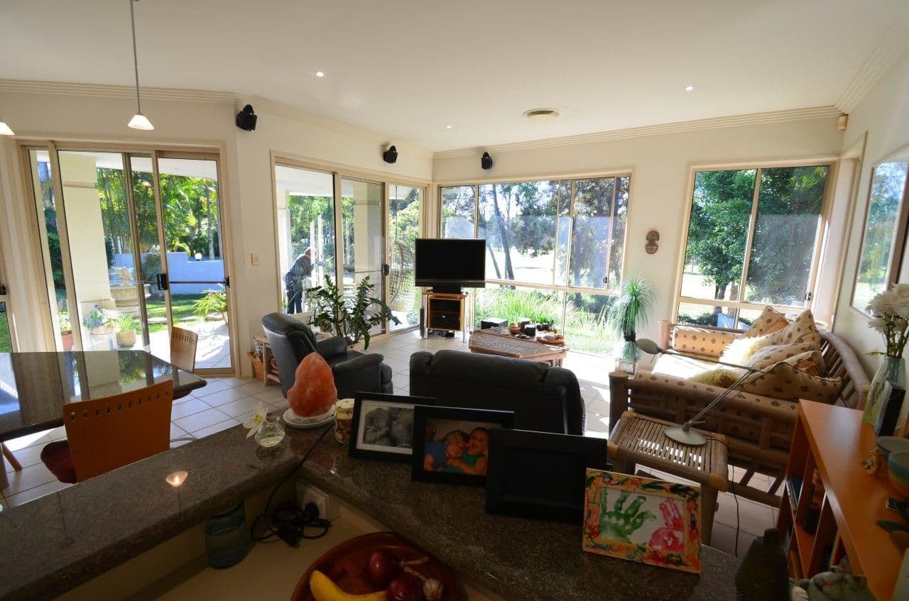 61 Chichester Drive, ARUNDEL QLD 4214, Arundel - Thumbnail 6