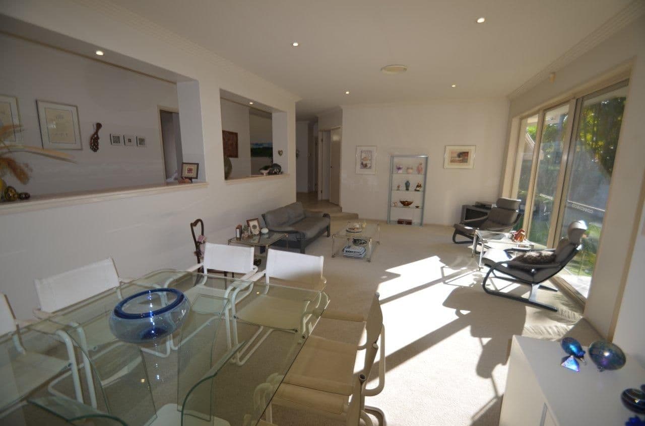 61 Chichester Drive, ARUNDEL QLD 4214, Arundel - Thumbnail 8