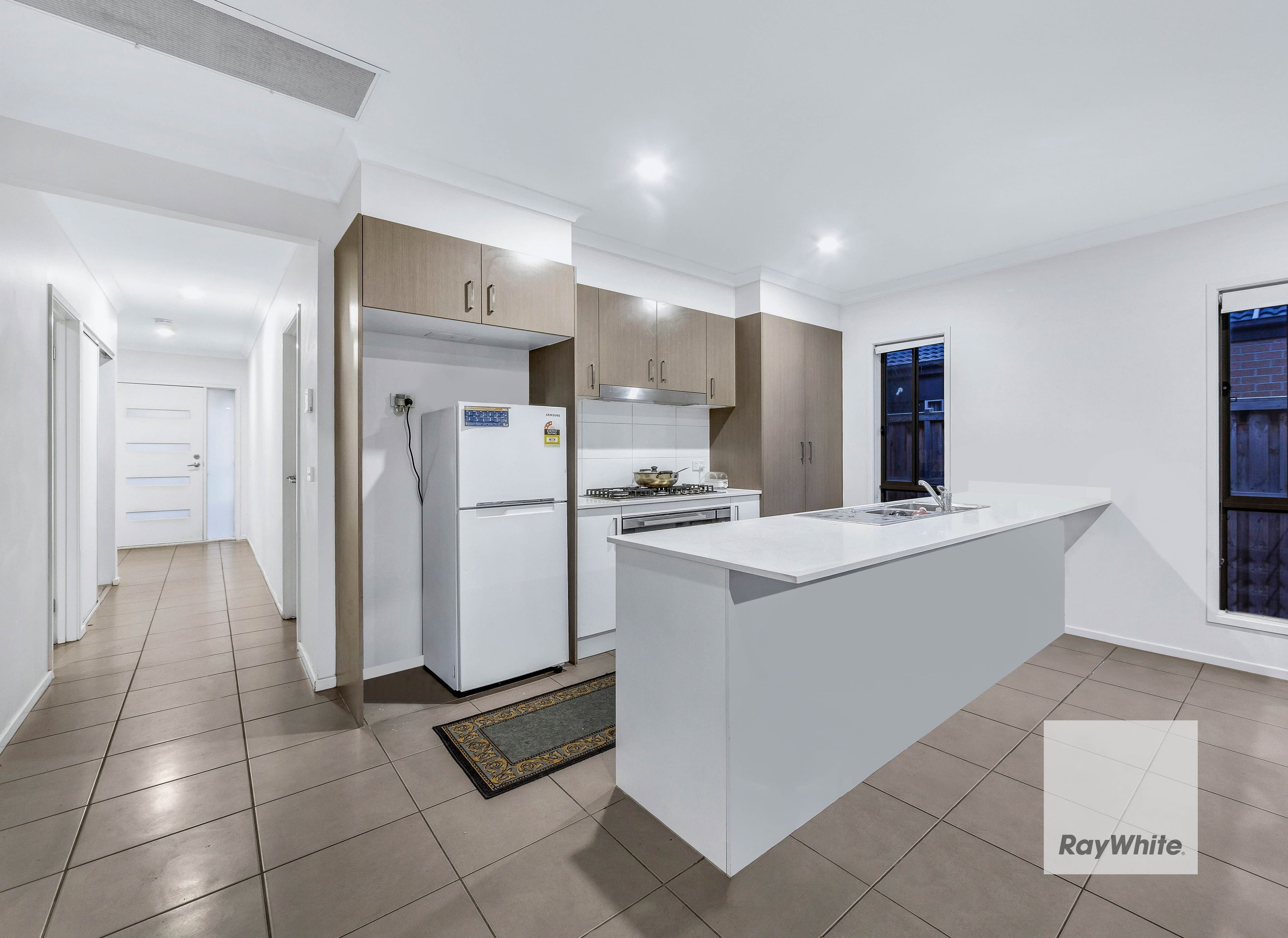 12 Thurston Avenue, Tarneit VIC 3029, Tarneit - Thumbnail 4