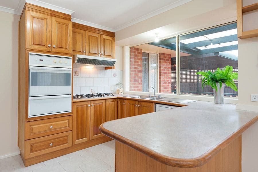 129 Hothlyn Drive, Craigieburn VIC 3064, Craigieburn - Thumbnail 2