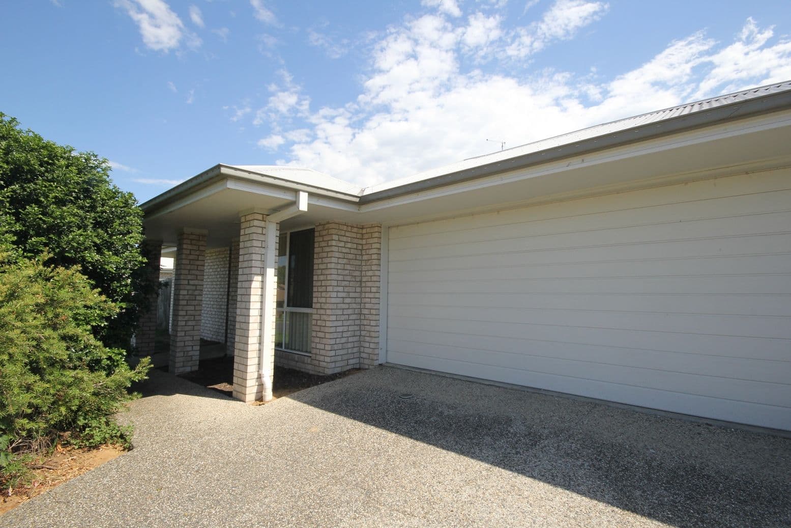 86 Jacaranda Drive, Yamanto QLD 4305, Yamanto - Thumbnail 2