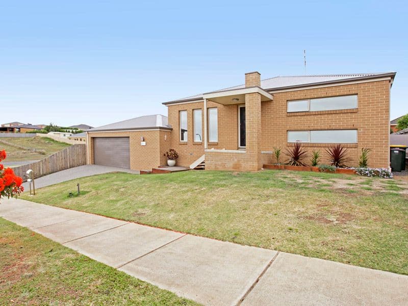 3 Stanbury Avenue, HIGHTON VIC 3216, Highton - Image 1