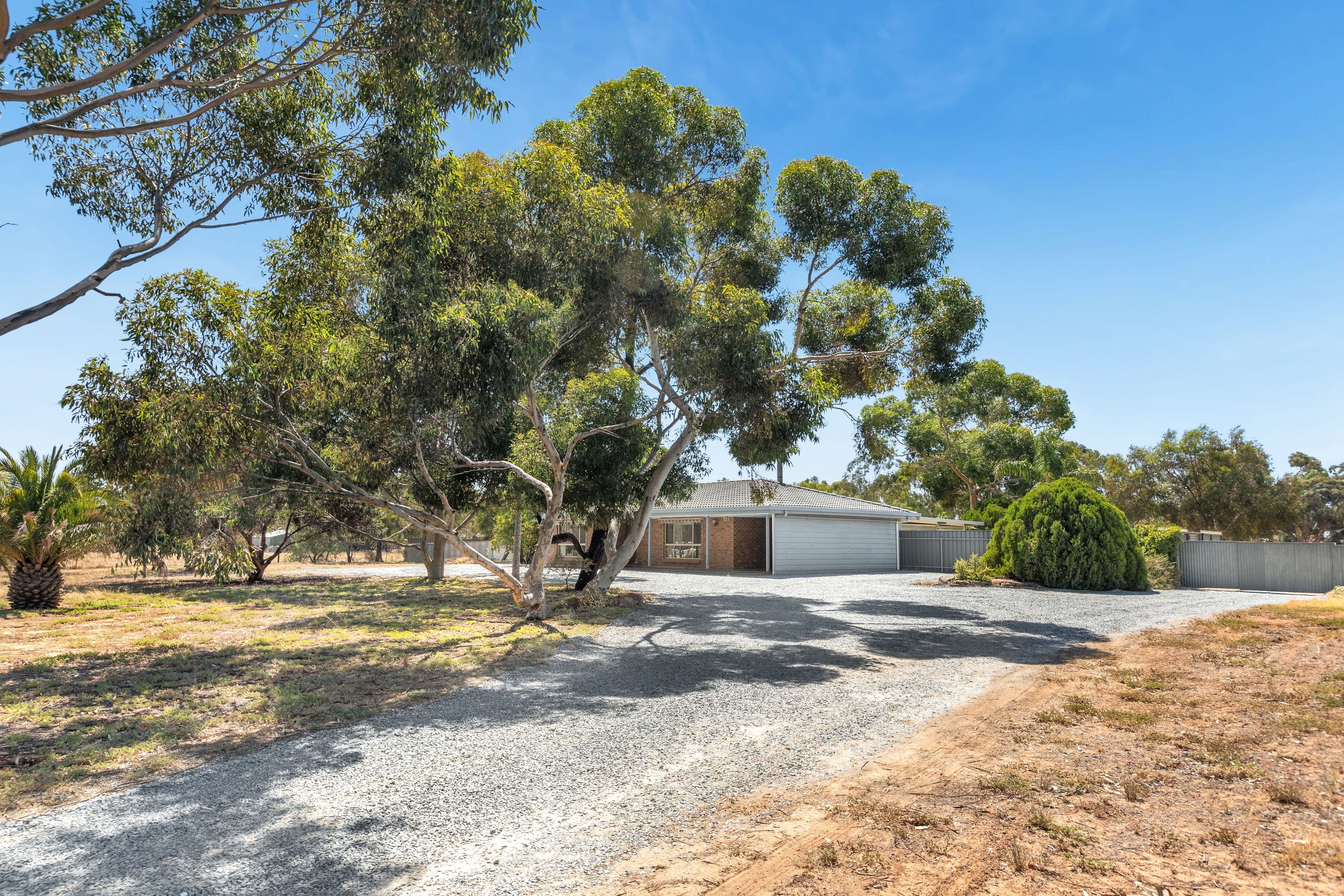 14 Harniman Road, Lewiston SA 5501, Lewiston - Thumbnail 2