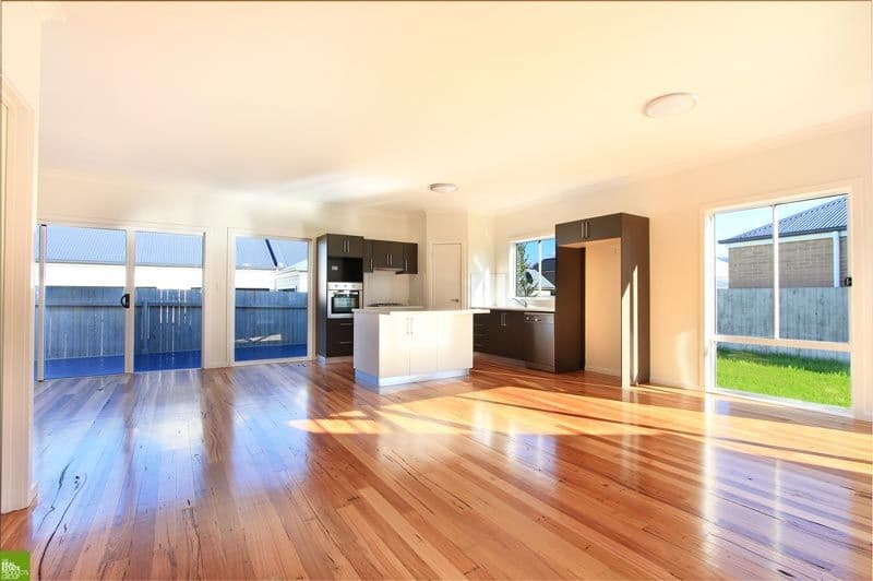8 Callala Street, TULLIMBAR NSW 2527, Tullimbar - Thumbnail 2