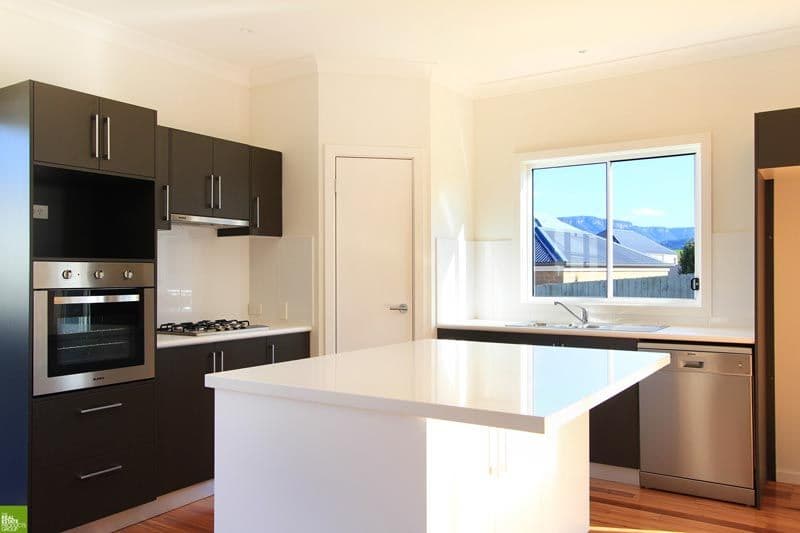 8 Callala Street, TULLIMBAR NSW 2527, Tullimbar - Thumbnail 3
