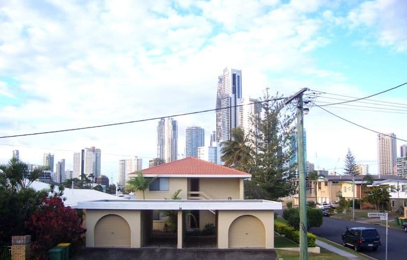20 Sunrise Boulevard, SURFERS PARADISE QLD 4217, Surfers Paradise - Thumbnail 2
