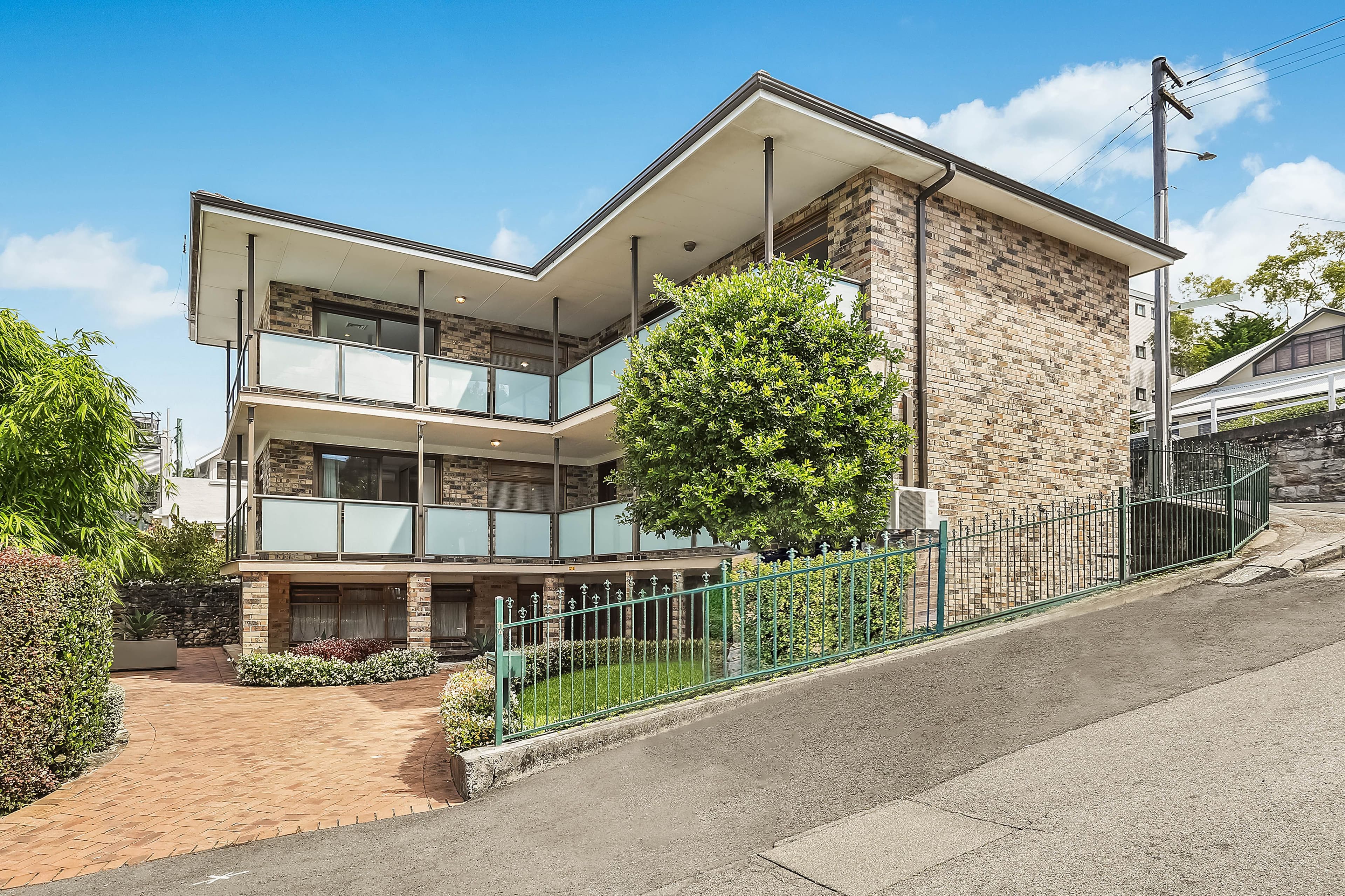 11 Lookes Avenue, Balmain East NSW 2041, Balmain East - Thumbnail 2