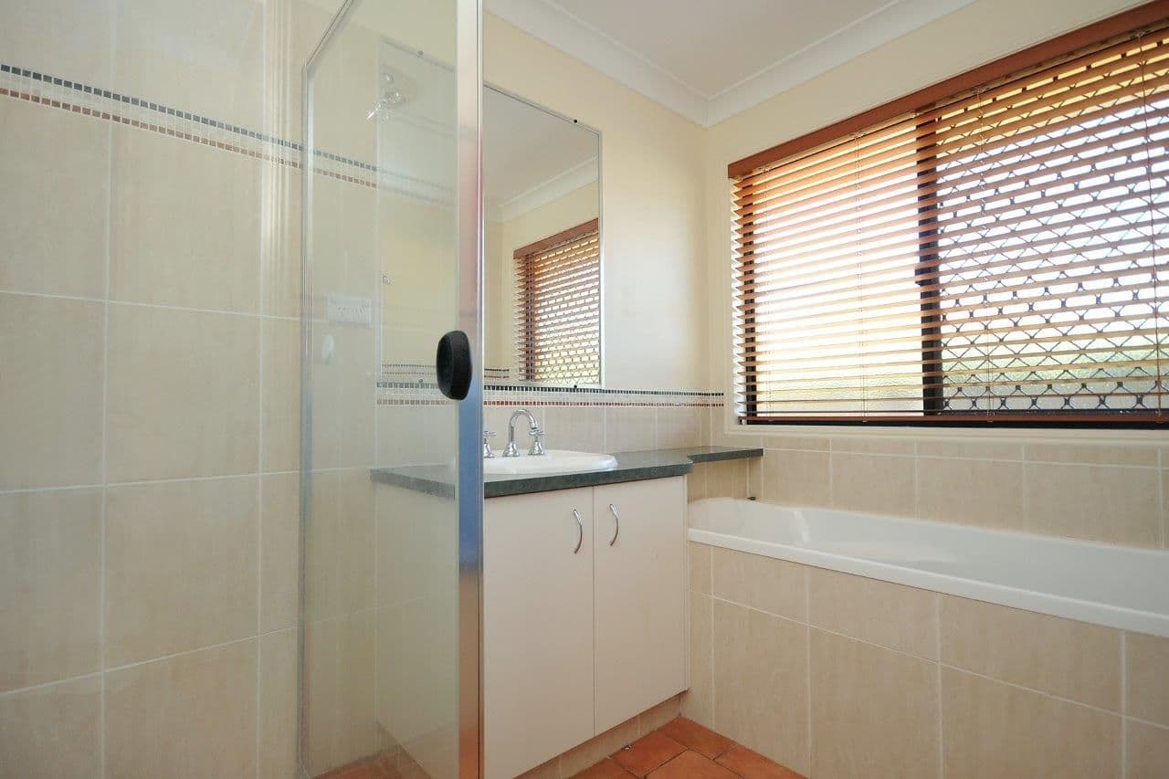 21 Leith Crescent, RANGEVILLE QLD 4350, Rangeville - Thumbnail 5
