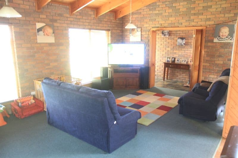 7 Ronald Grove, MOUNT GAMBIER SA 5290, Mount Gambier - Thumbnail 4