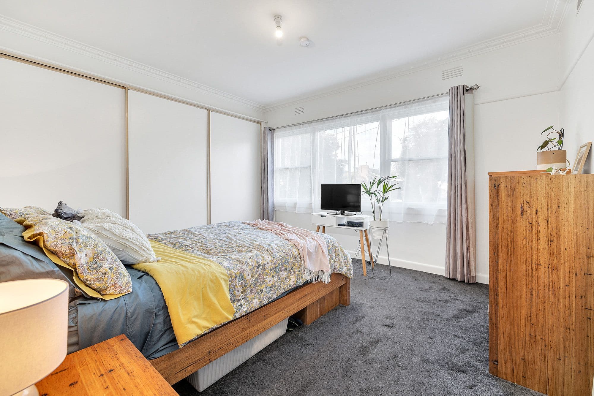 8 Scotsburn Grove, Werribee VIC 3030, Werribee - Thumbnail 8