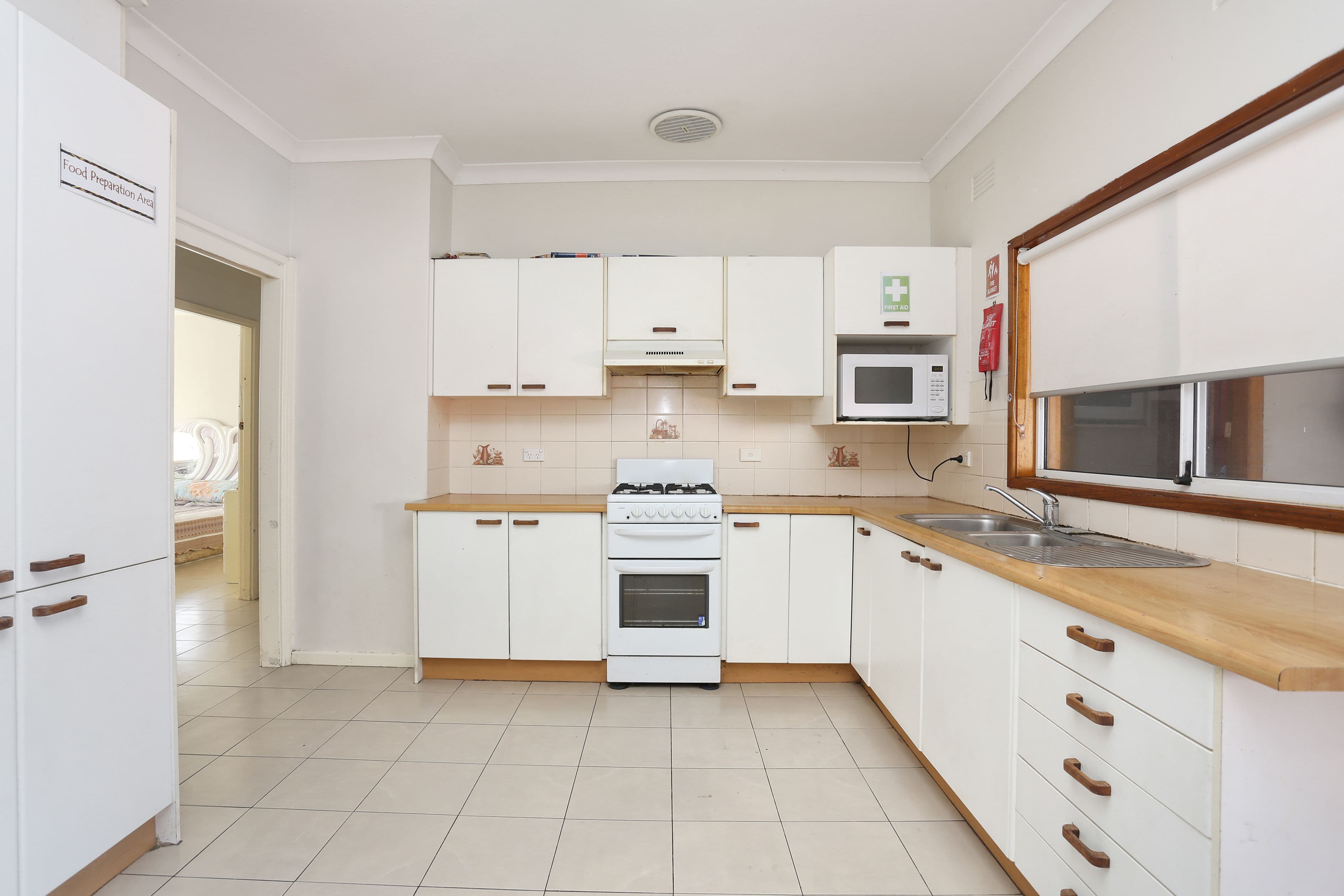 4 Thorney Road, Fairfield West - Thumbnail 2
