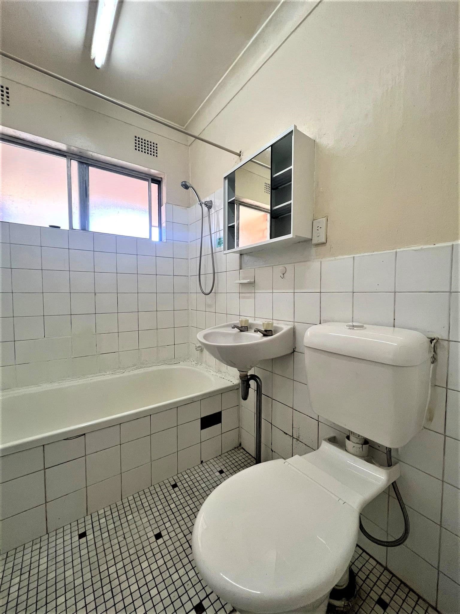 86-90 St Hilliers Road, Auburn NSW 2144, Auburn - Thumbnail 4