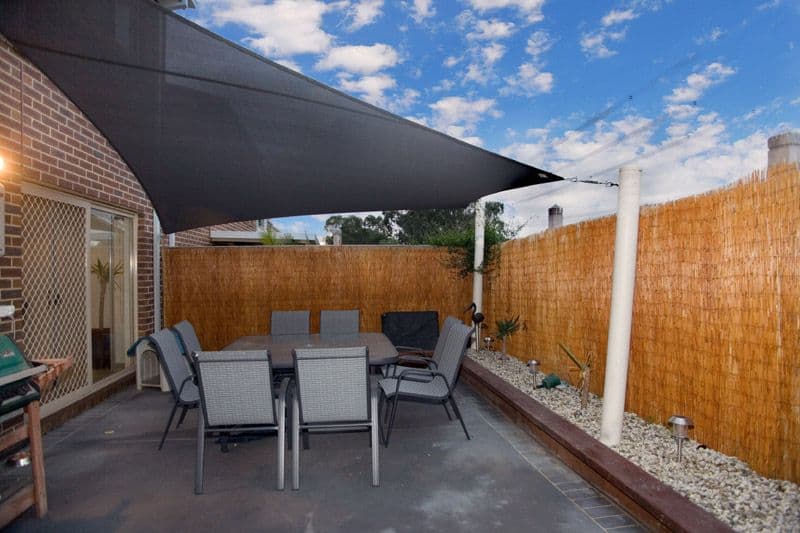 5 Delacombe Drive, MILL PARK VIC 3082, Mill Park - Thumbnail 3