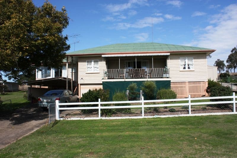68-70 Fulham Street, TOOGOOLAWAH QLD 4313, Toogoolawah - Image 1