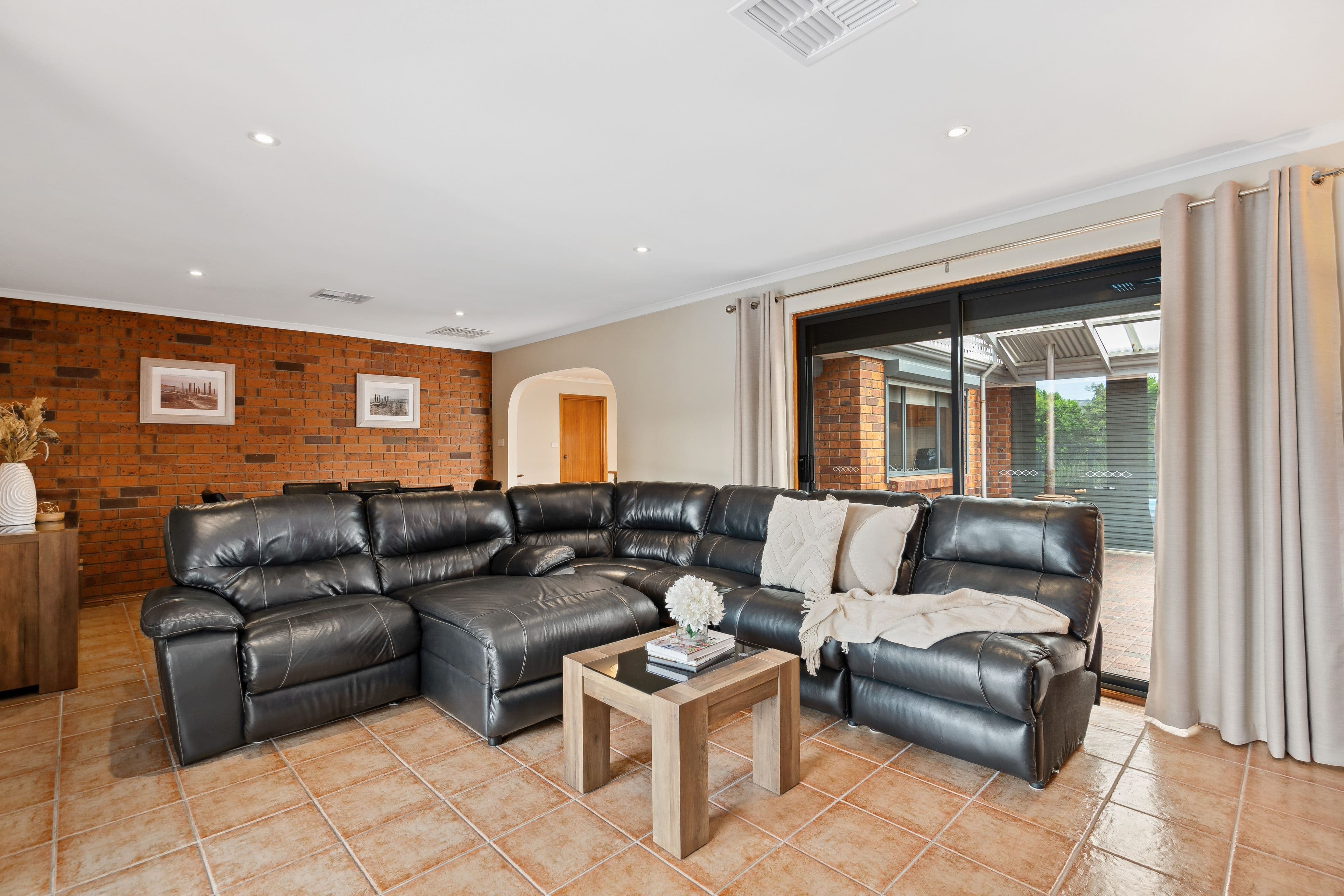 7 Farnsworth Drive, Morphett Vale SA 5162, Morphett Vale - Thumbnail 7