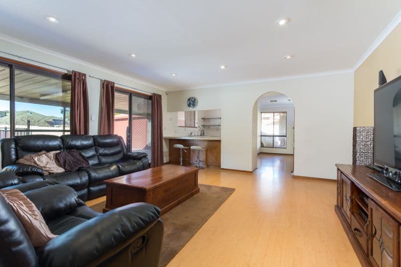 45 Volare Avenue, Para Vista SA 5093, Para Vista - Thumbnail 4