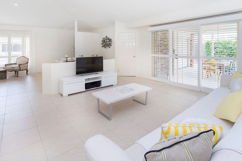 116 Monterey Keys Drive, Helensvale QLD 4212, Helensvale - Thumbnail 7