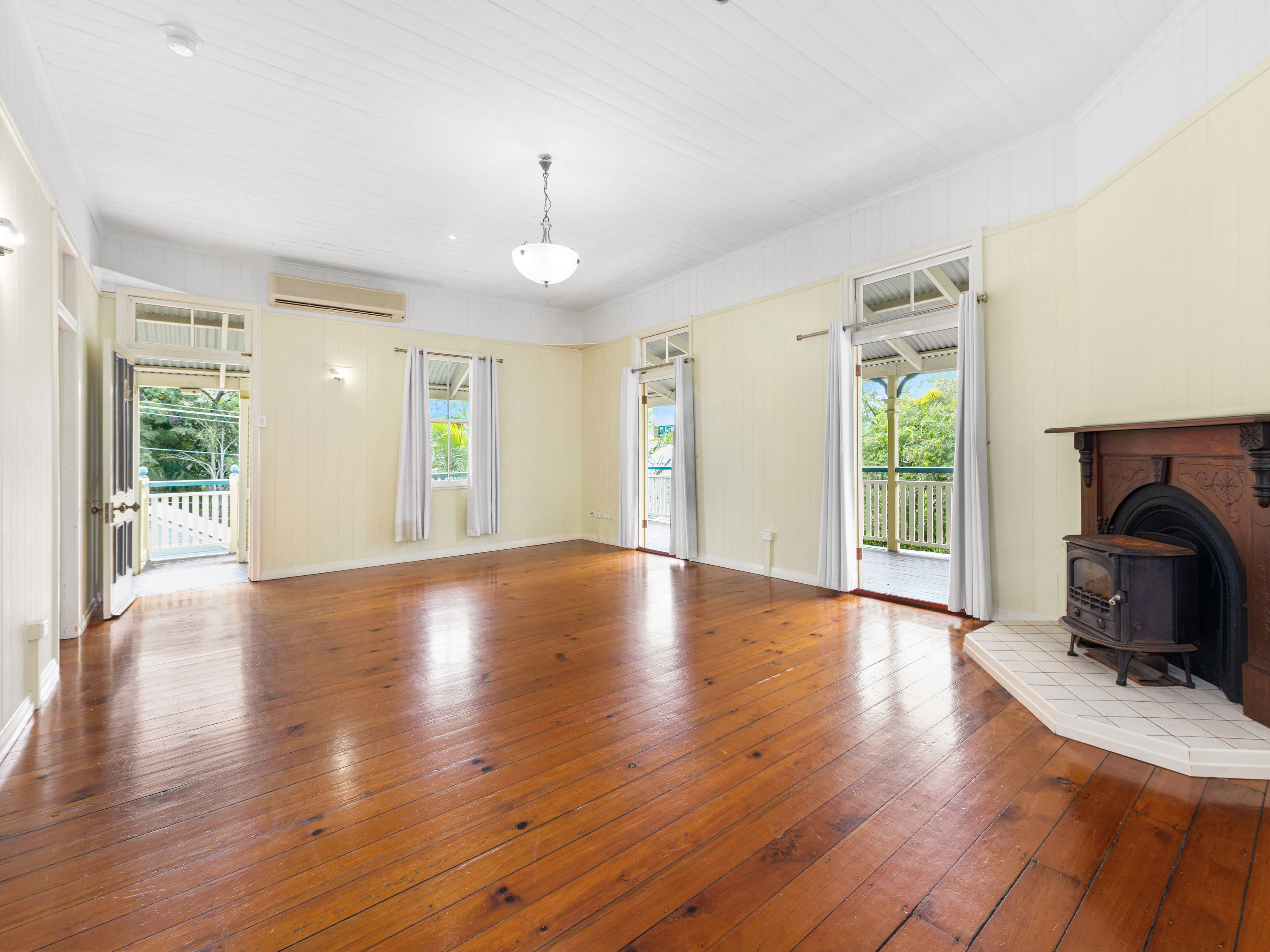 35 Cunningham Street, Taringa QLD 4068, Taringa - Thumbnail 3