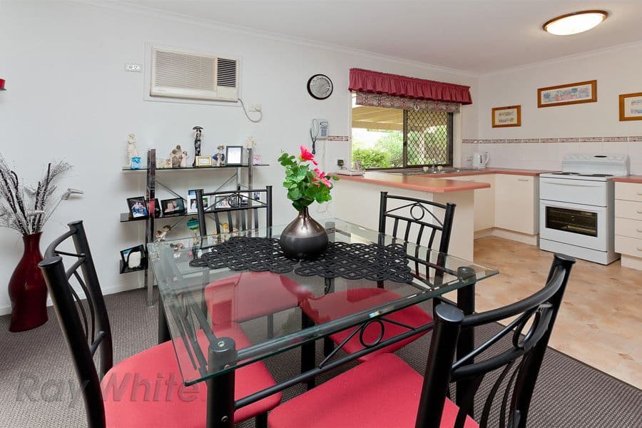 93 Wilson Drive, CAMIRA QLD 4300, Camira - Thumbnail 2