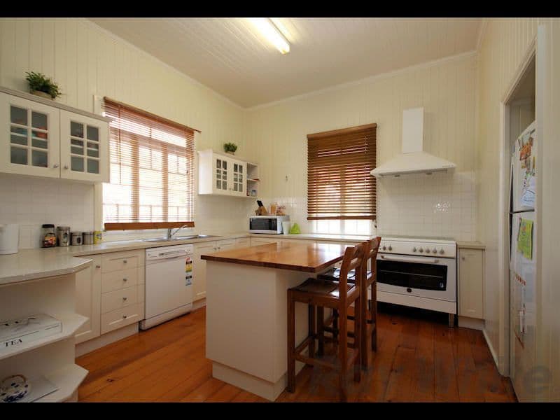 116 Woodend Road, WOODEND QLD 4305, Woodend - Thumbnail 2