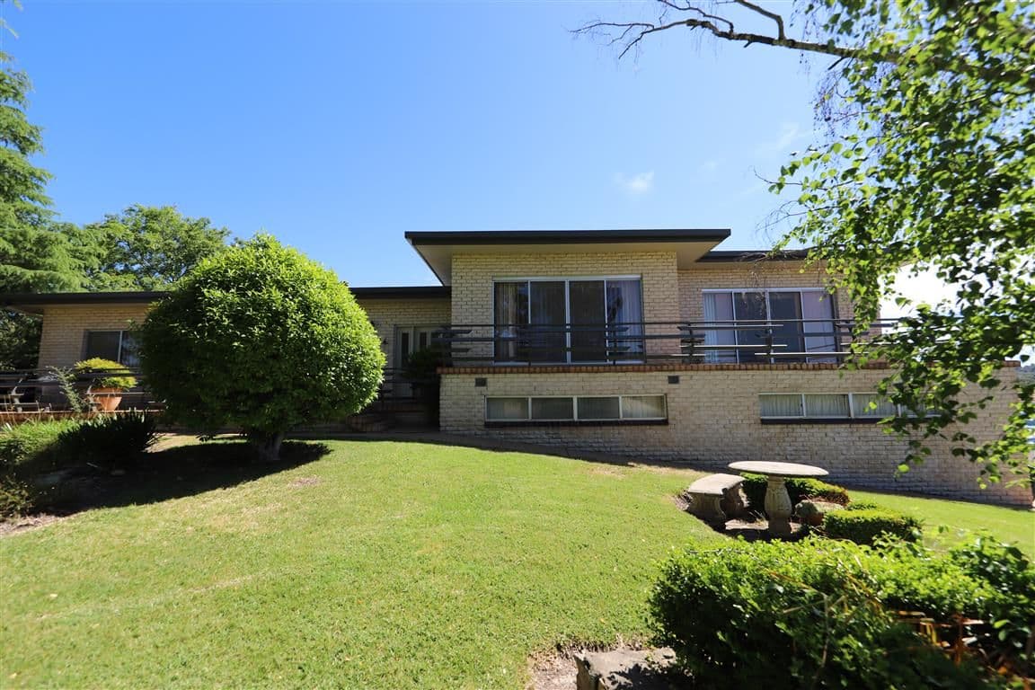 241 Capper Street, Tumut NSW 2720, Tumut - Image 1