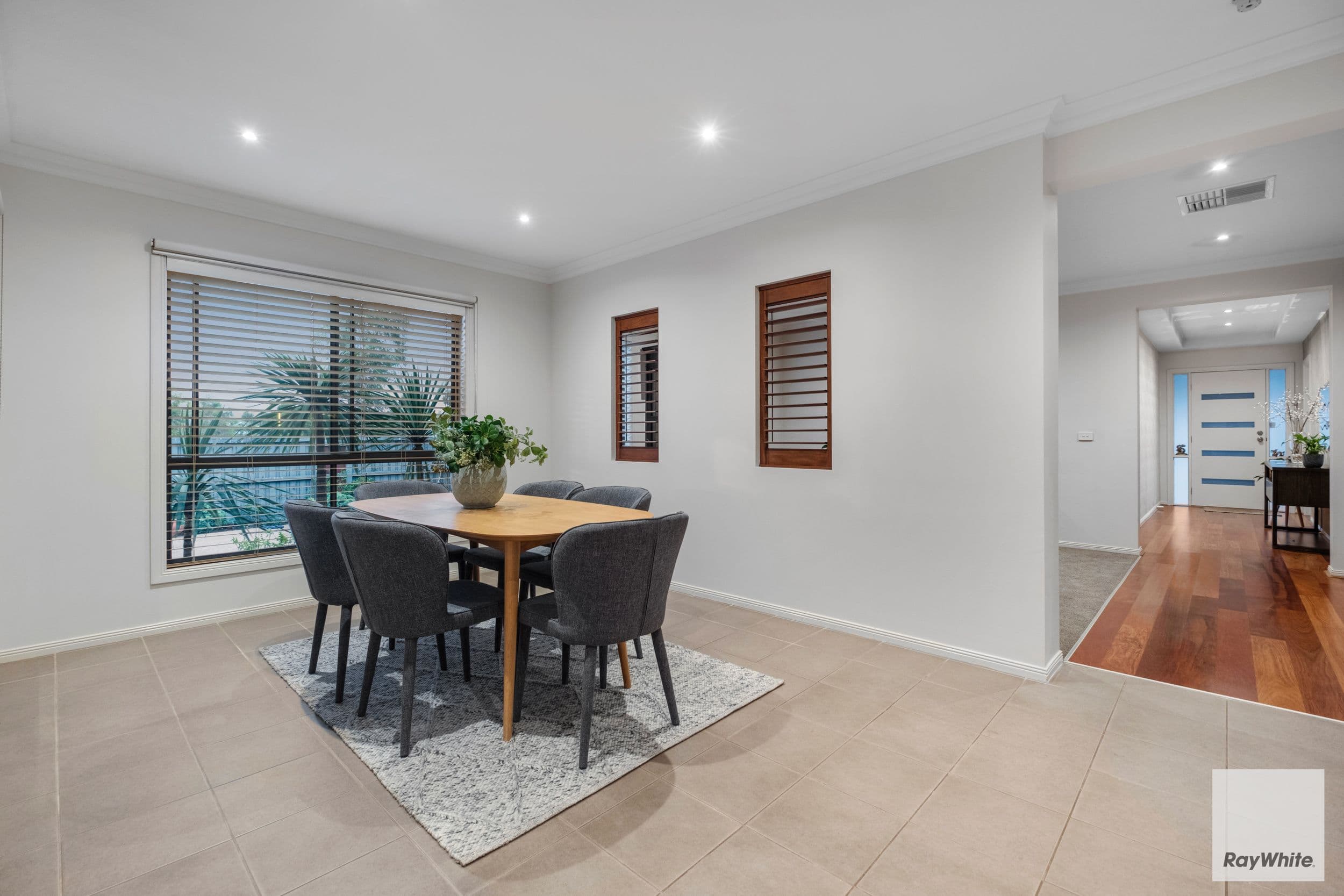 6 Insley Way, Caroline Springs VIC 3023, Caroline Springs - Thumbnail 5