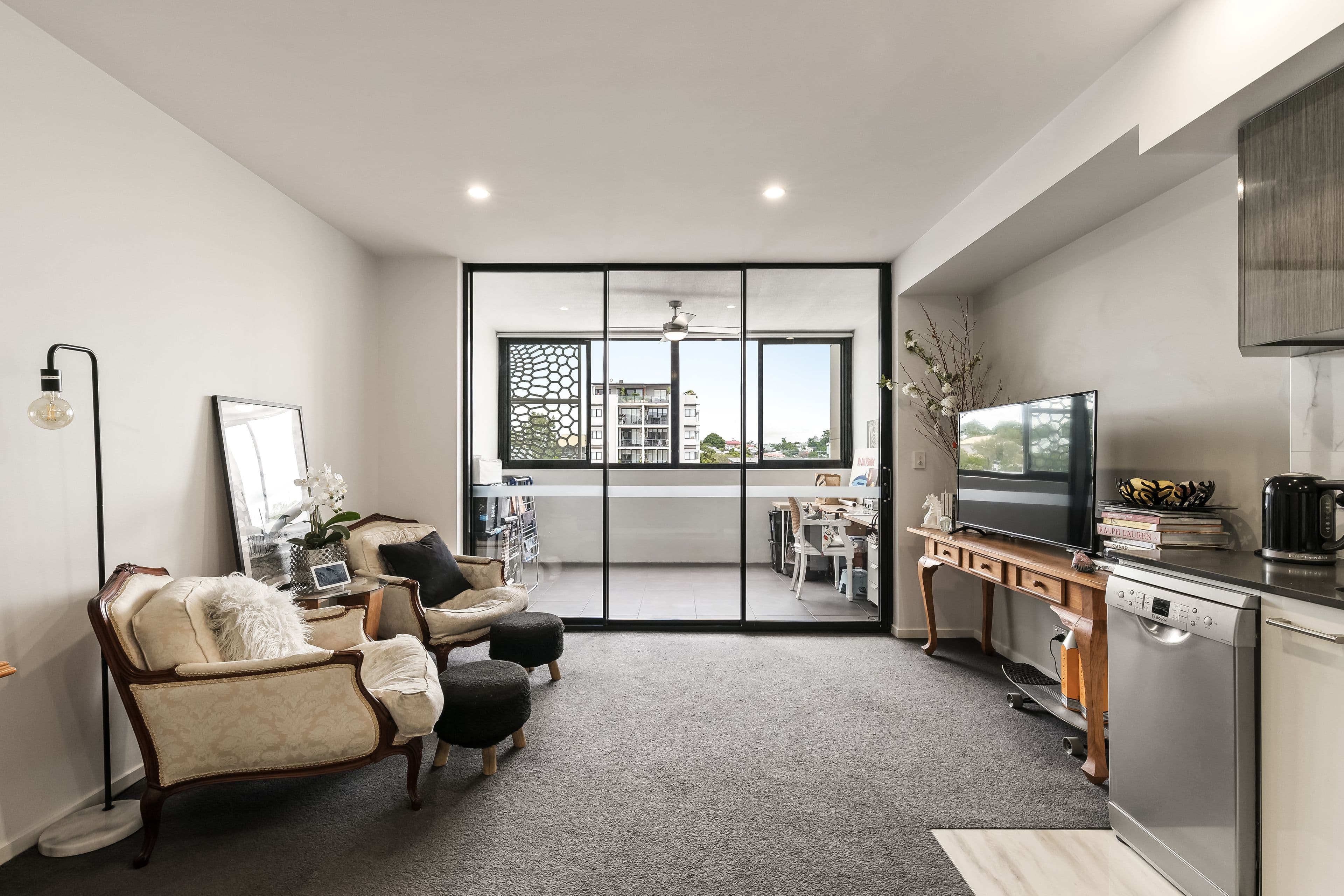 217 Lutwyche Road, Windsor QLD 4030, Windsor - Thumbnail 5