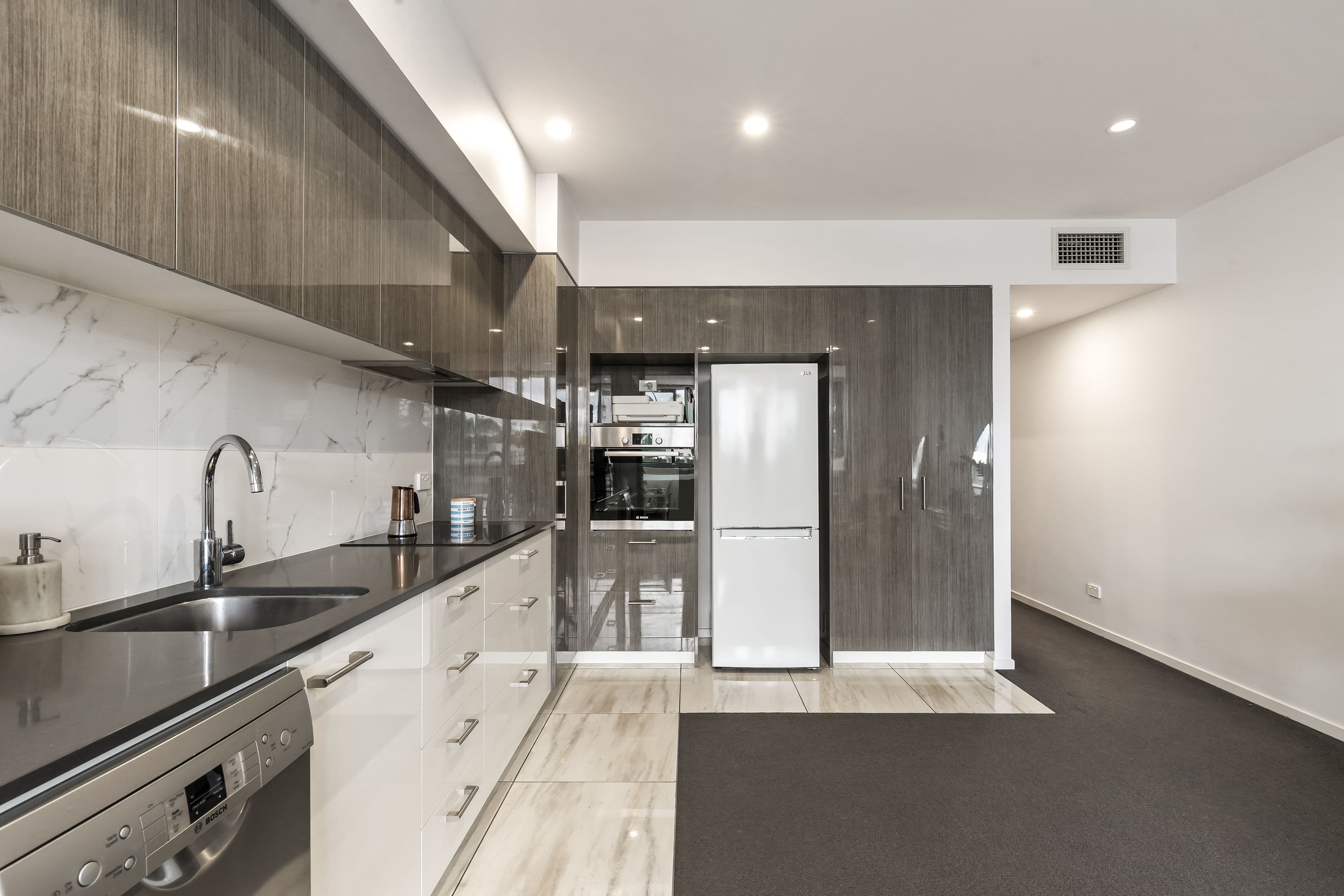 217 Lutwyche Road, Windsor QLD 4030, Windsor - Thumbnail 6