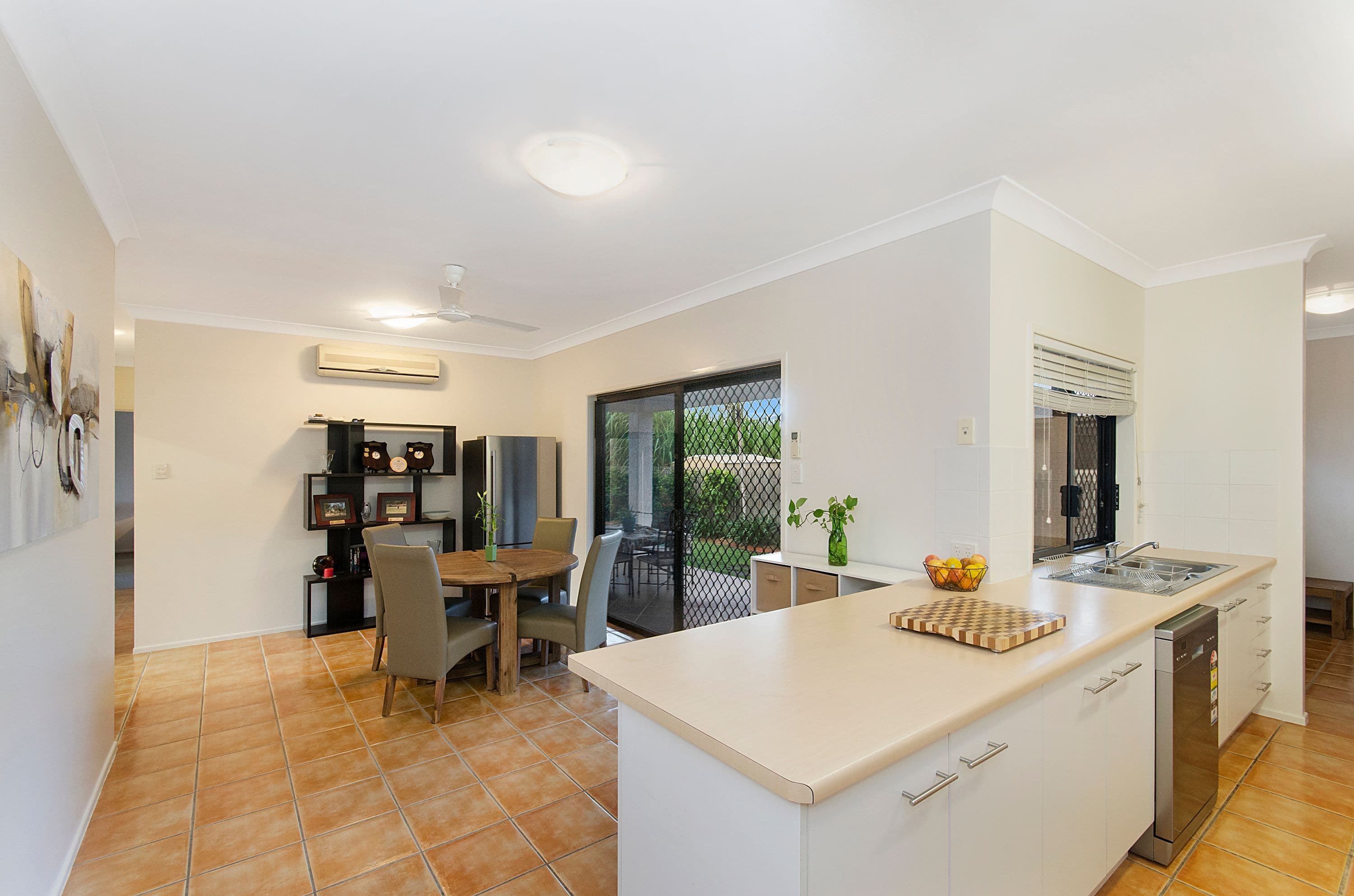 20 Lakewood Avenue, Kirwan QLD 4817, Kirwan - Thumbnail 4