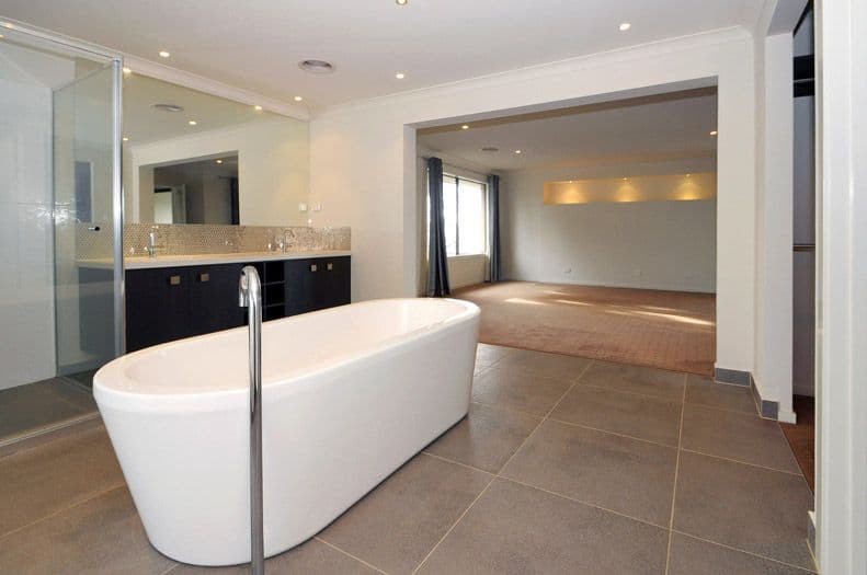 8 Peledora Place, LYNDHURST VIC 3975, Lyndhurst - Thumbnail 4