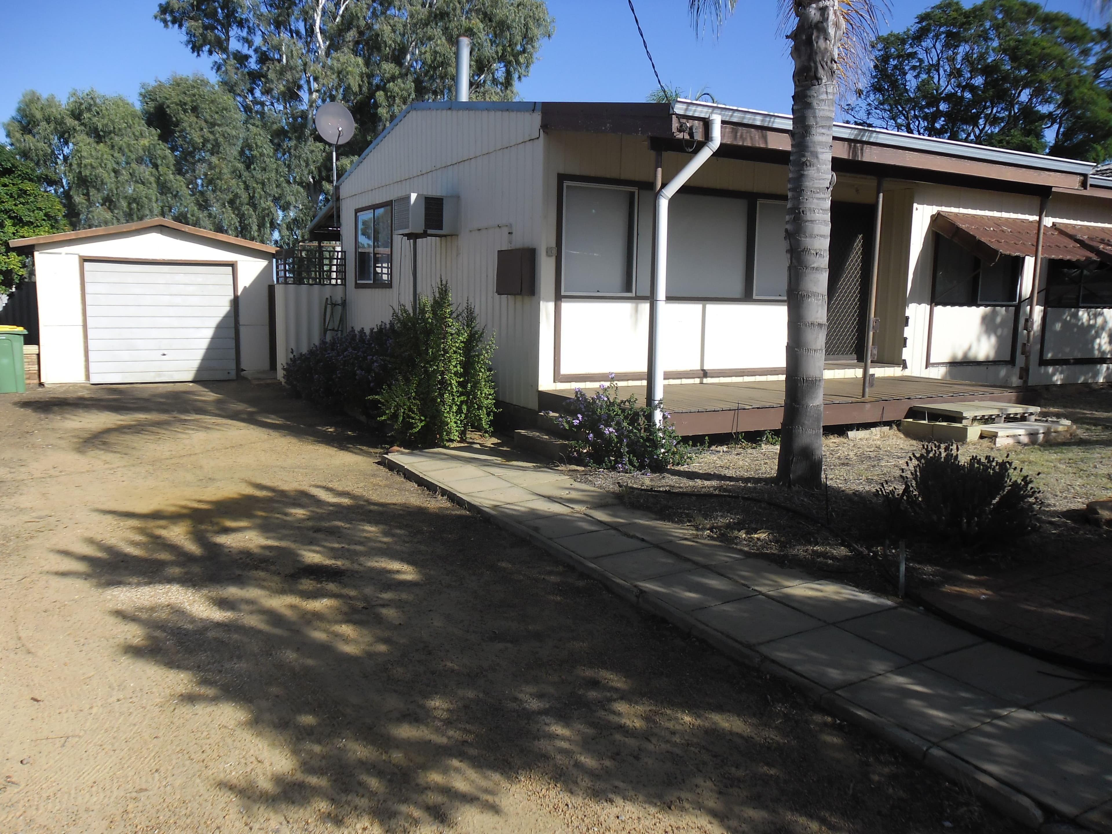 39 Commercial Street, Coorow WA 6515, Coorow - Image 1