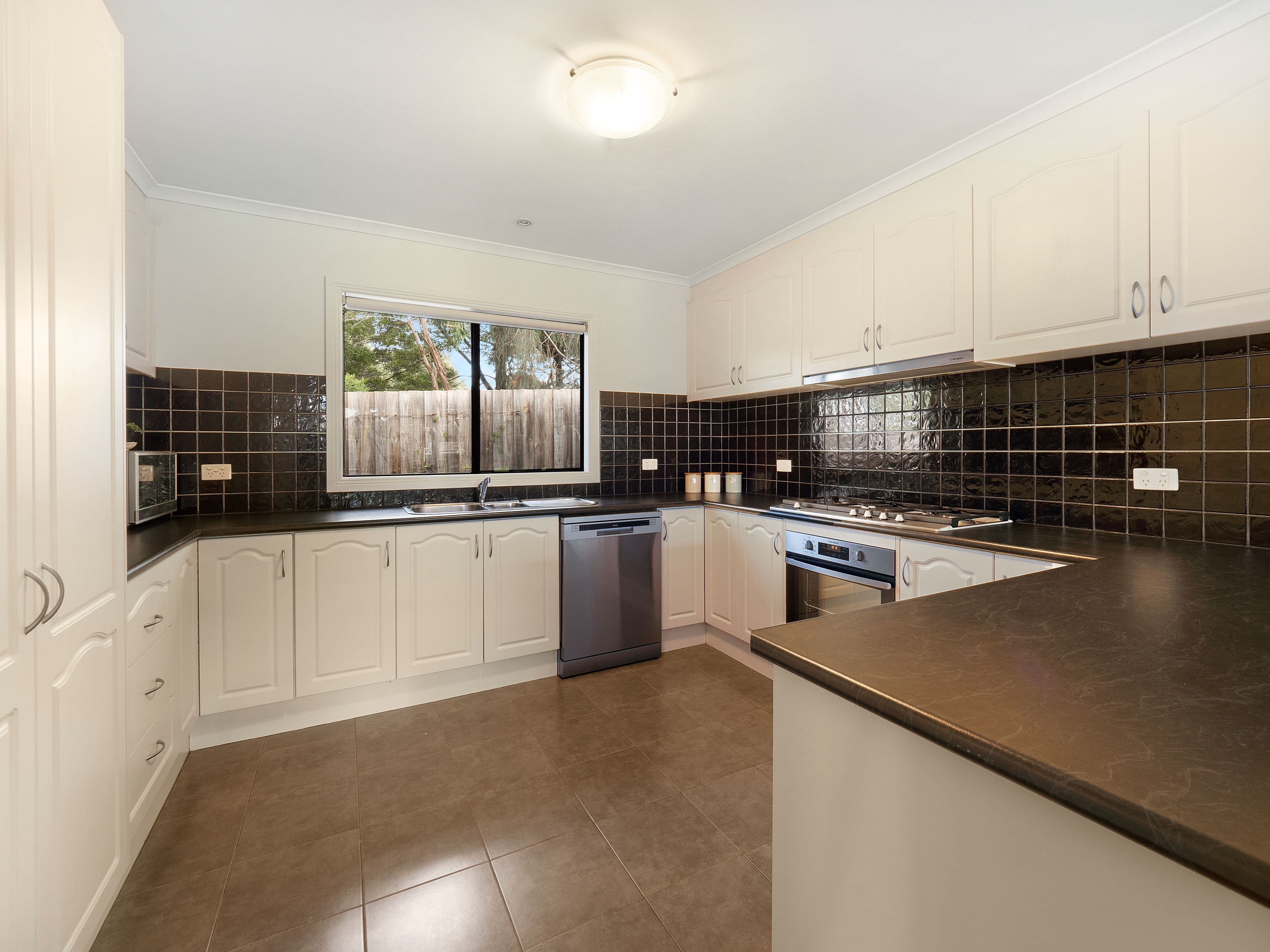 6 Eucalypt Close, Cowes VIC 3922, Cowes - Thumbnail 8