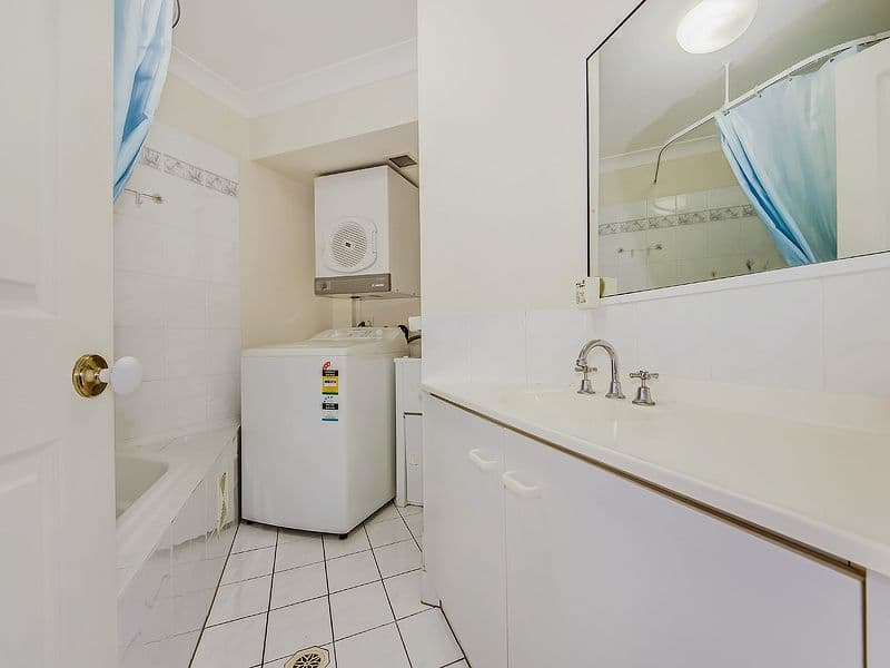 16 Whitby Street, Southport QLD 4215, Southport - Thumbnail 5